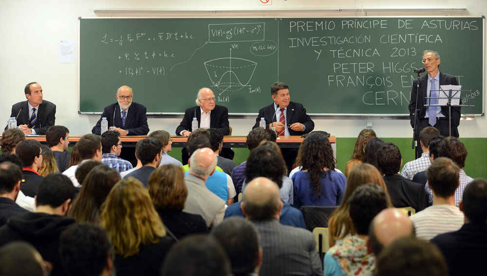 Scientific meeting with Peter Higgs, François Englert and Sergio Bertolucci